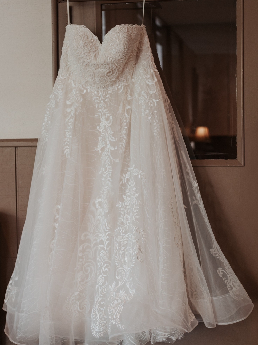 Strapless Lace A-Line Wedding Dress - White